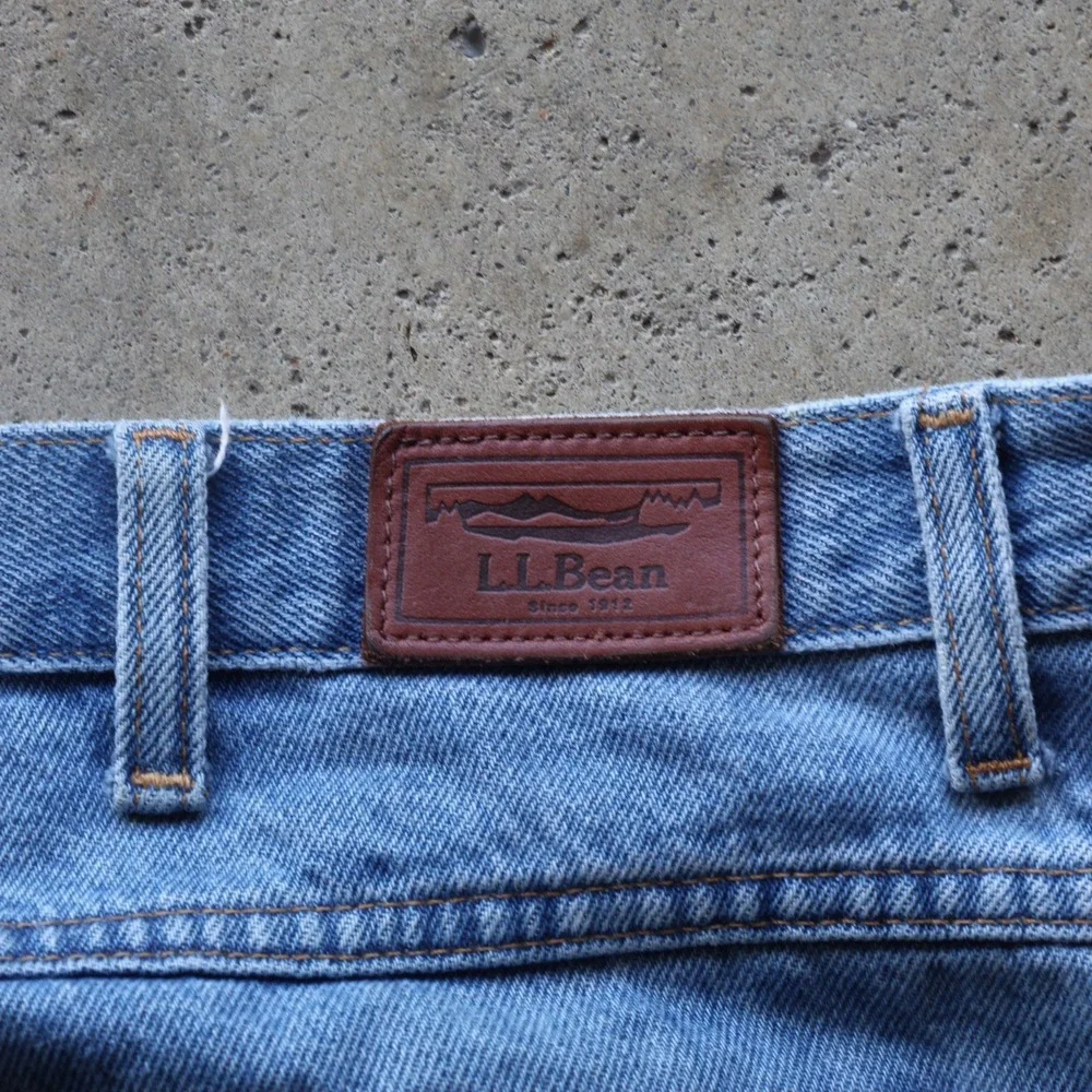 Vintage L.L. Bean Relaxed Fit Jeans Mens 40x30 Blue Denim Straight Leg